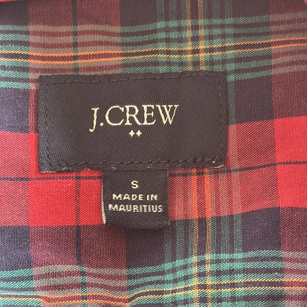 J. Crew red green holiday plaid cotton button down dress shirt size small